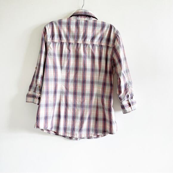 Carhartt 3/4” Roll Tab Sleeve Plaid Button Down Top - Picture 4 of 6
